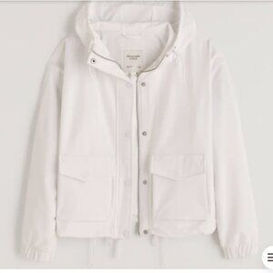 Abercrombie Cropped Traveler Jacket - White - Size XL